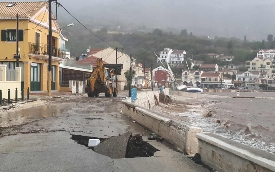 ΣΥΡΙΖΑ ΚΕΦΑΛΟΝΙΑΣ ΙΘΑΚΗΣ: &quot;Ξεσηκώνεται και στα νησιά μας ο κόσμος ενάντια στην κοροϊδία της κυβέρνησης&quot;