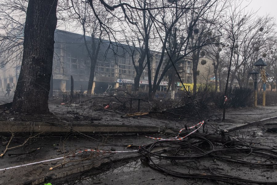 Φλέγεται η Ουκρανία: Δραματικές ώρες σε Κίεβο και Μποροντιάνκα, ανθρωπιστική κρίση σε Μαριούπολη