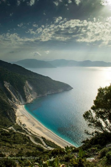 Μαγιάτικο ηλιοβασίλεμα στον Μύρτο...