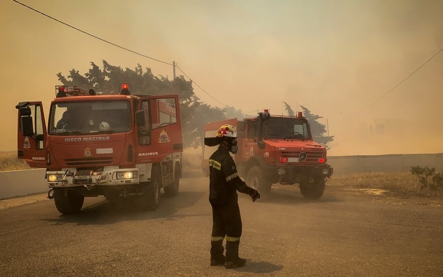 Θρίλερ με 41χρονο κτηνοτρόφο στην Κάρυστο: Πήγε να σώσει τα ζώα του από τη φωτιά και χάθηκαν τα ίχνη του