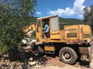 Ξεκίνησε σήμερα κανονικά η κατασκευή της νέας γέφυρας στη Μελισσάνη