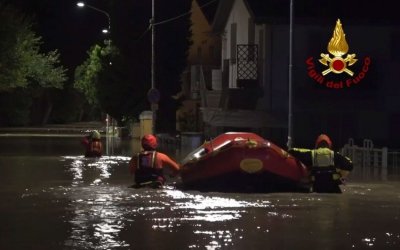 Τραγωδία στην Ιταλία: Στους 10 οι νεκροί από τις πλημμύρες, δεκάδες οι τραυματίες