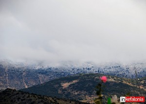 &quot;Άσπρισε&quot; και το βουνό στα Διλινάτα