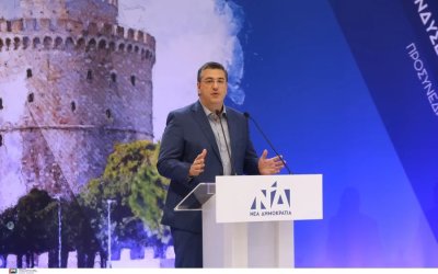 Τουρκία: Απίστευτες «δικαιολογίες» για την κράτηση Τζιτζικώστα στη Σμύρνη - «Ανακάλυψαν»... τεχνικό πρόβλημα