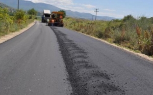 Περιφέρεια: 3 εκ. ευρώ για την αποκατάσταση του οδικού δικτύου σε Κεφαλονιά και Κέρκυρα