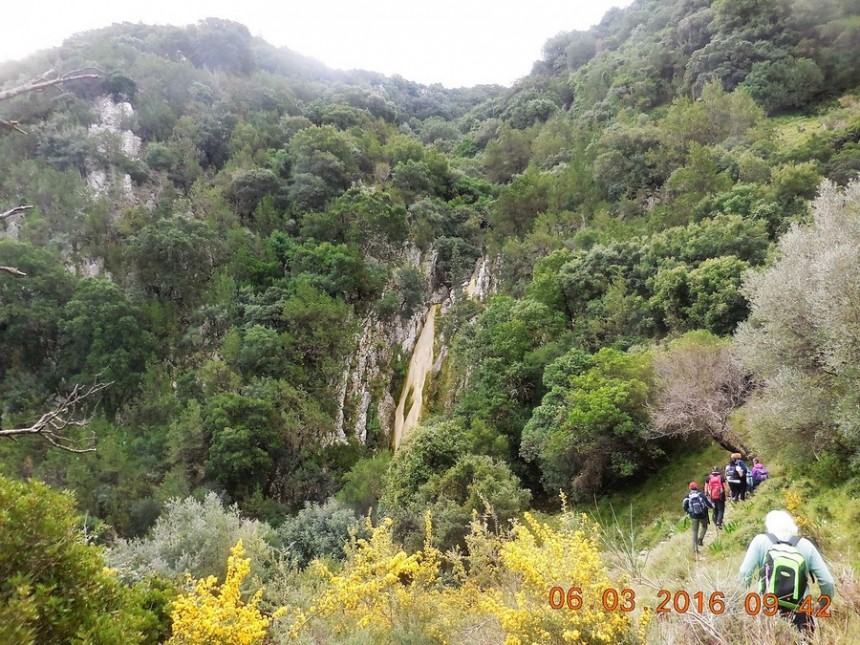 Η Ορειβατική Λέσχη στους καταρράκτες &quot;Ποτιστή&quot; (εικόνες)