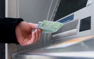 Πόσα χρήματα θα μπορούμε να «τραβήξουμε» από ATM