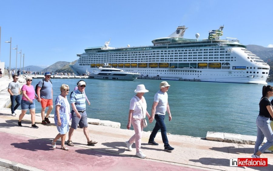 Το Explorer of the Seas στο Αργοστόλι αντί για το Κατάκολο