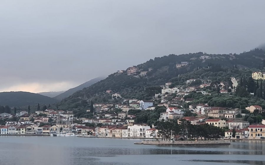 Έφτασαν τα πρώτα ιστιοπλοϊκά σκάφη στην Ιθάκη