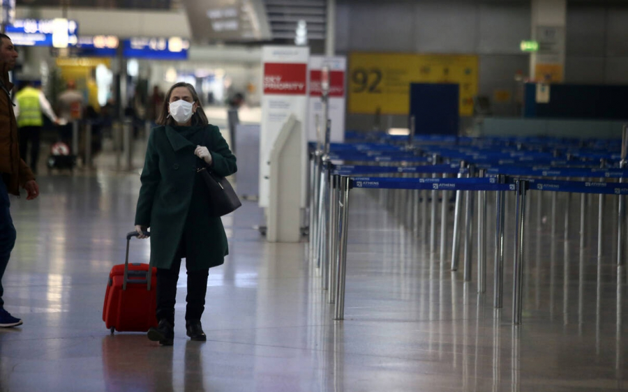 Παράταση απαγόρευσης πτήσεων έως τις 19 Ιουλίου με Σουηδία και έως 31 Ιουλίου με Τουρκία.