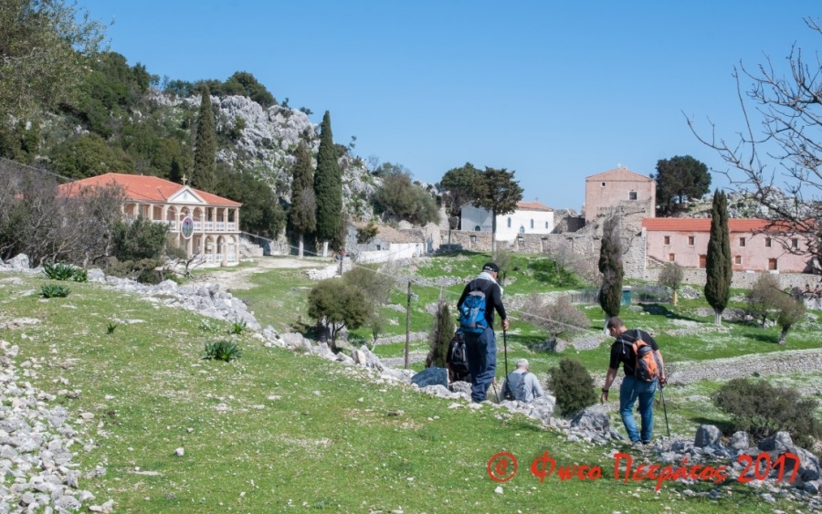 Από Μοναστηράκι- Άτρο- Αφραγιά με την Ορειβατική Λέσχη (εικόνες)