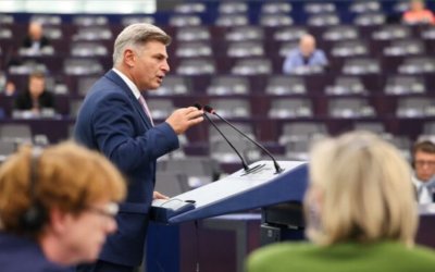 Φαραντούρης μετά τη διαγραφή του από τον ΣΥΡΙΖΑ: «Κάποιοι έχουν ψυχολογικά αδιέξοδα»