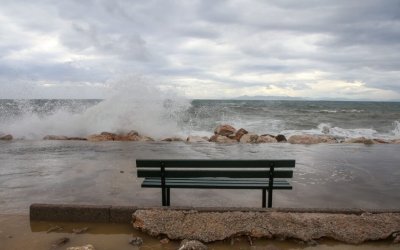 Για θυελλώδεις ανέμους προειδοποιεί το Λιμεναρχείο Κεφαλονιάς (επικαιροποιημένο δελτίο)